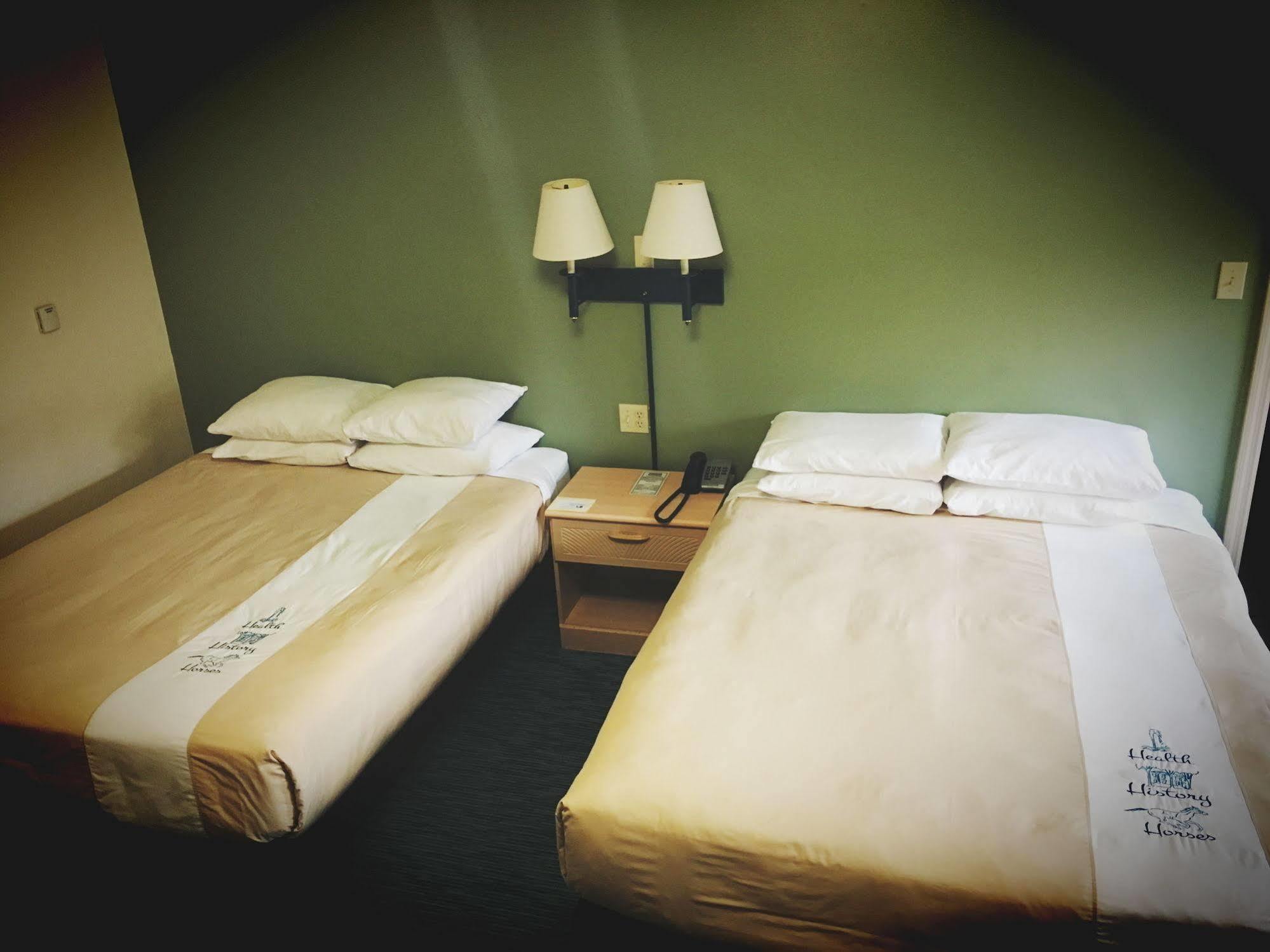 Bluebird Spa City Motor Lodge Σαρατόγκα Σπρινγκς Εξωτερικό φωτογραφία