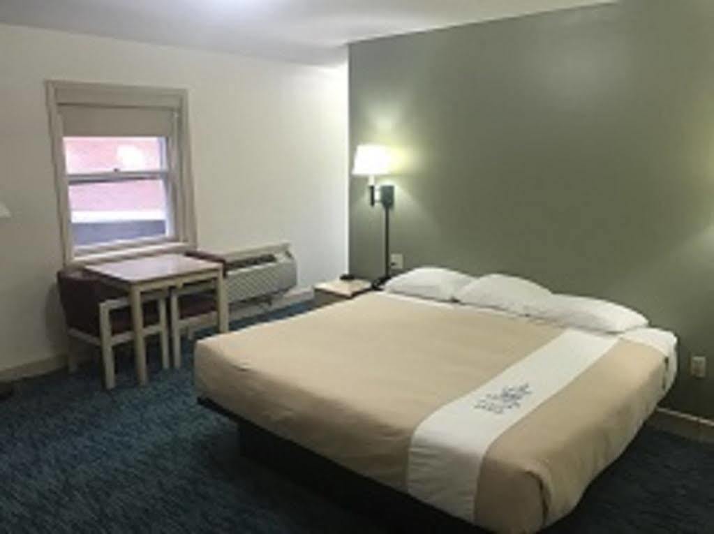 Bluebird Spa City Motor Lodge Σαρατόγκα Σπρινγκς Εξωτερικό φωτογραφία
