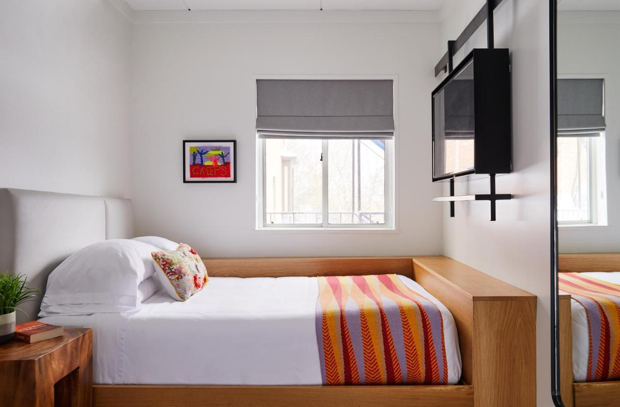 Bluebird Spa City Motor Lodge Σαρατόγκα Σπρινγκς Εξωτερικό φωτογραφία
